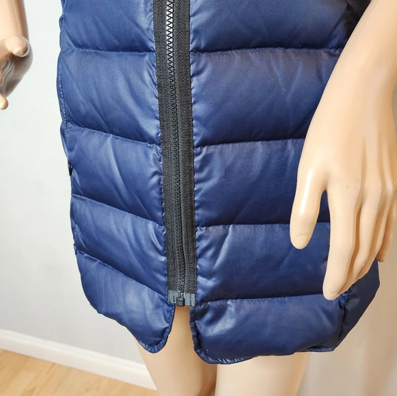 Roots Canada duck down/feathers navy blue long puffer vest. Women's size small. - Picture 7 of 16
